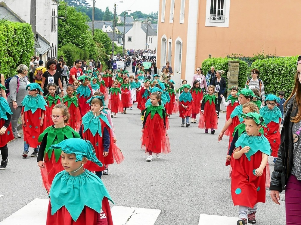 La prochaine fête des Fraises de Plougastel se déroulera le Dimanche 9