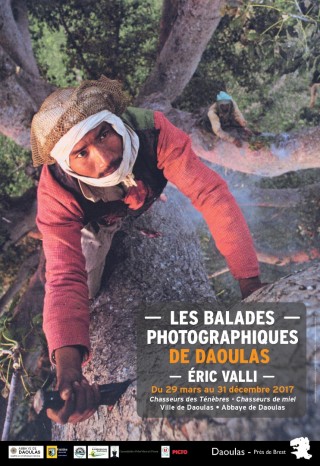 Exposition photographique d'Eric Valli dans les jardins de l'Abbaye de Daoulas